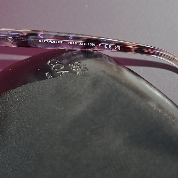 COACH Purple Tortoise Sunglasses In Excellent Condition With Case - Picture 4 of 7